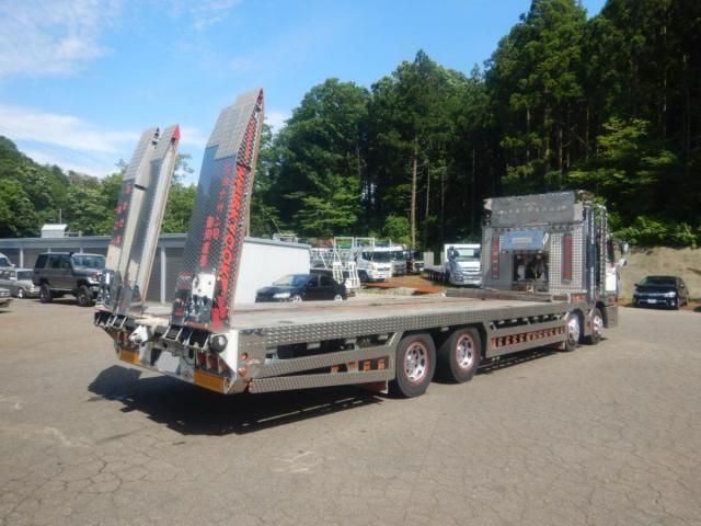 NISSAN DIESEL BigThumb 1999