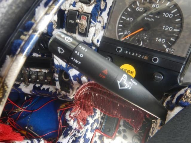 NISSAN DIESEL BigThumb 1999