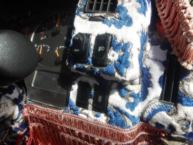 NISSAN DIESEL BigThumb 1999