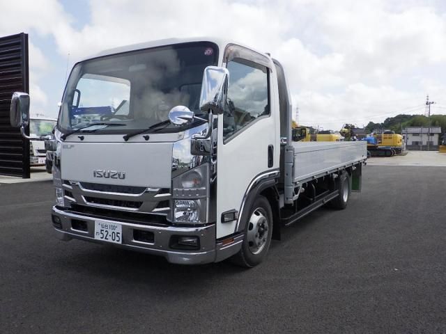 ISUZU ELF 2018