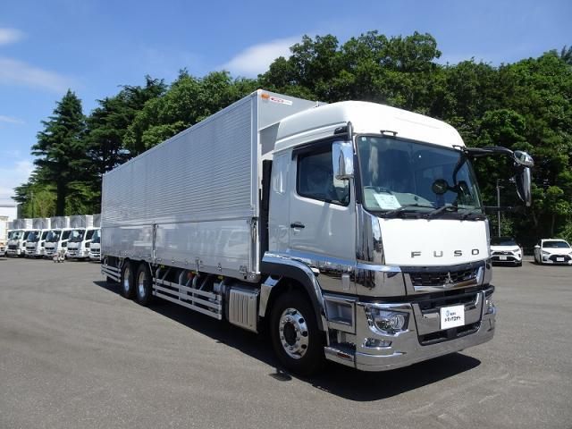 MITSUBISHI FUSOU SUPER GREAT 2024