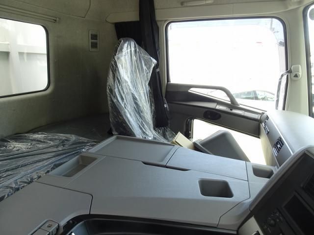 MITSUBISHI FUSOU SUPER GREAT 2024