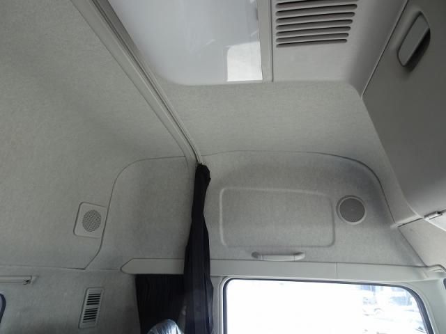 MITSUBISHI FUSOU SUPER GREAT 2024