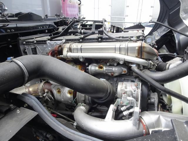 MITSUBISHI FUSOU SUPER GREAT 2024