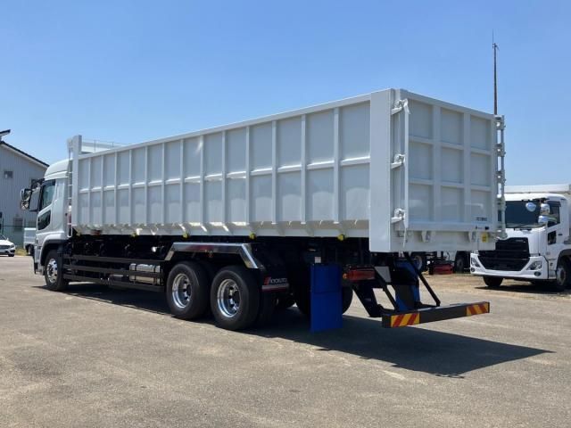 MITSUBISHI FUSOU SUPER GREAT 2025