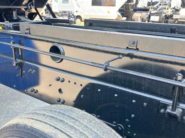 MITSUBISHI FUSOU SUPER GREAT 2025