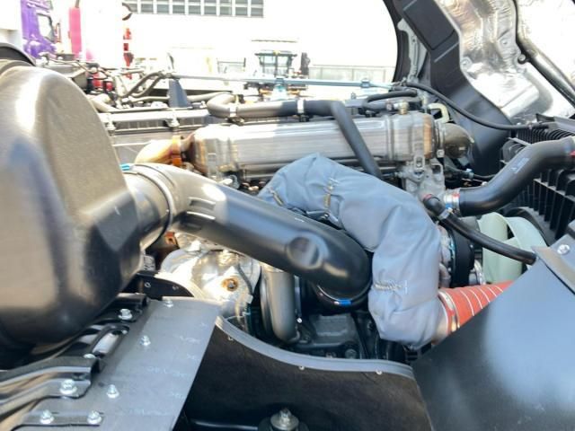 MITSUBISHI FUSOU SUPER GREAT 2025