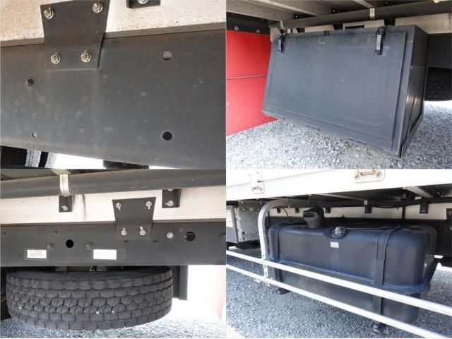 MITSUBISHI FUSOU FIGHTER 2014