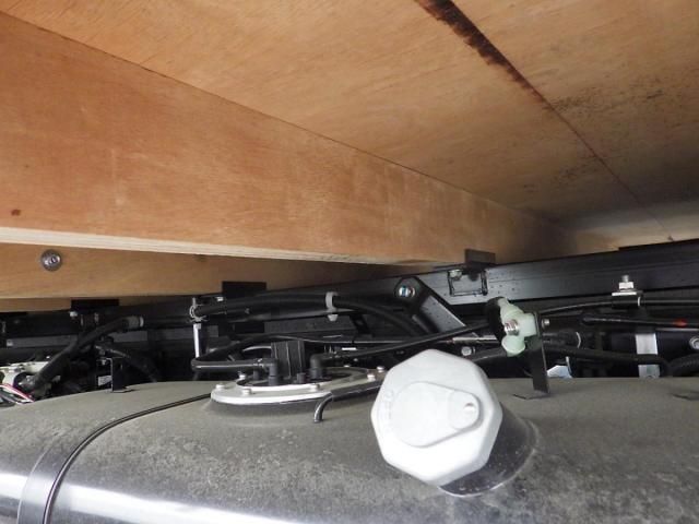 MITSUBISHI CANTER 2024