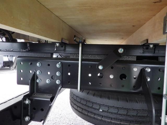 MITSUBISHI CANTER 2024