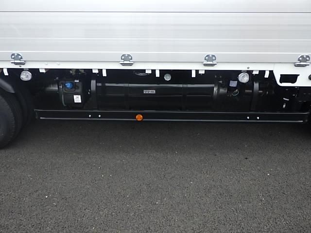 MITSUBISHI CANTER 2024