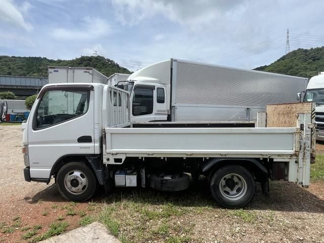 MITSUBISHI CANTER 2014