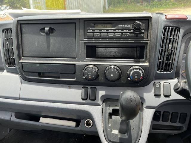 MITSUBISHI CANTER 2014