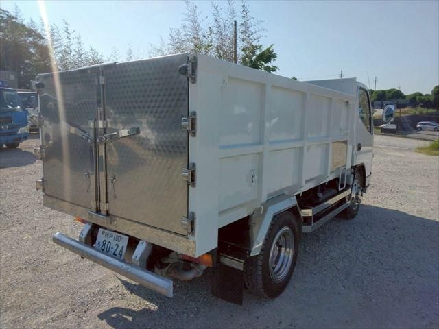 MITSUBISHI CANTER 2006