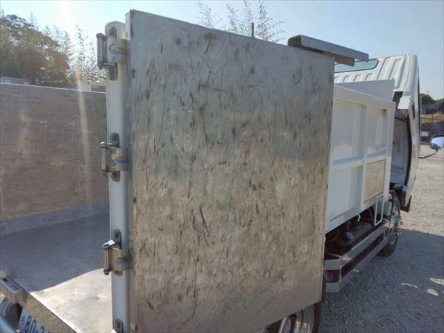 MITSUBISHI CANTER 2006