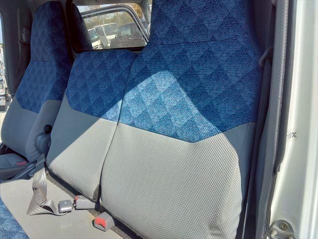 MITSUBISHI CANTER 2006