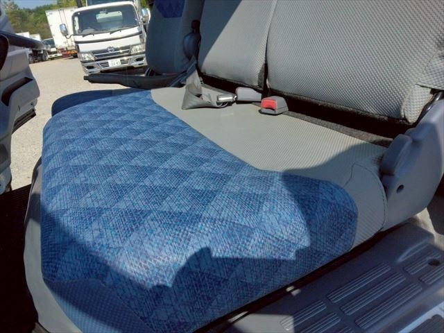 MITSUBISHI CANTER 2006