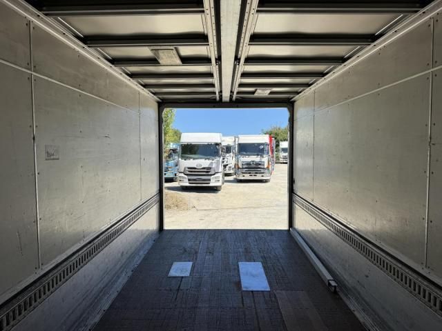 MITSUBISHI FUSOU FIGHTER 2011