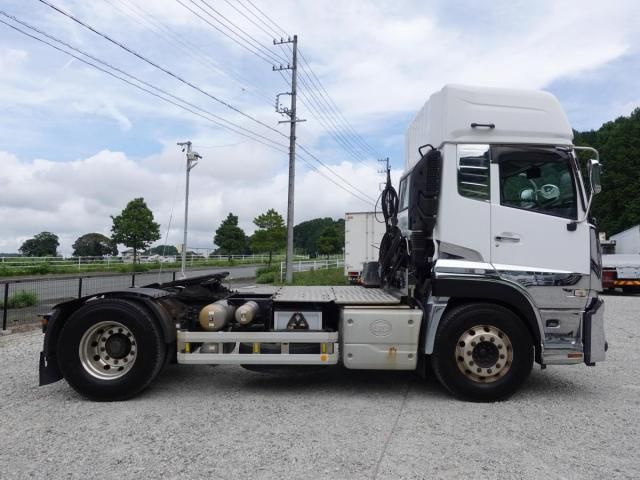 NISSAN DIESEL Quon 2019