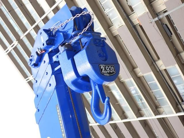 MITSUBISHI CANTER 2025