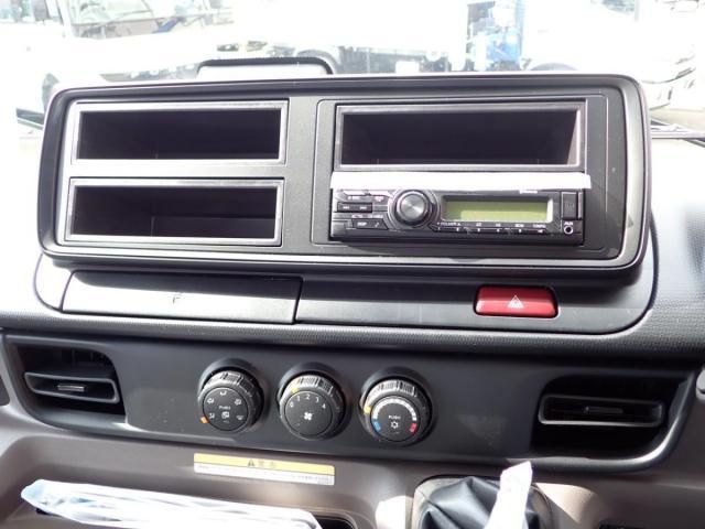 MITSUBISHI CANTER 2025