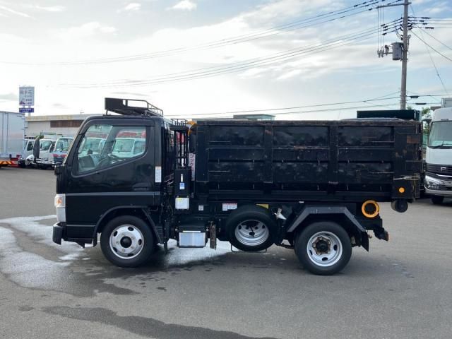 MITSUBISHI CANTER 2021