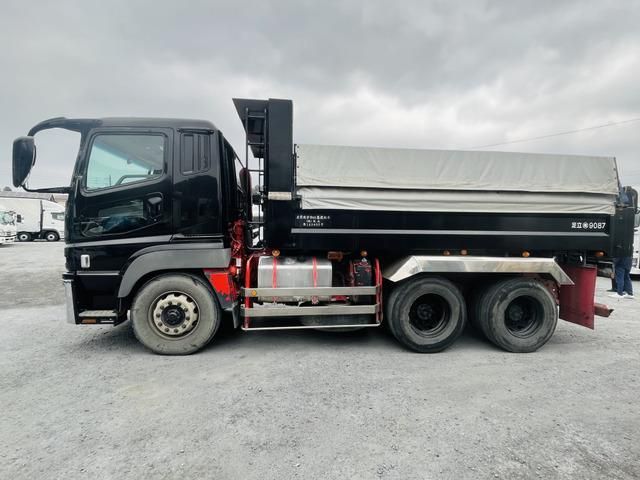 MITSUBISHI FUSOU SUPER GREAT 2013