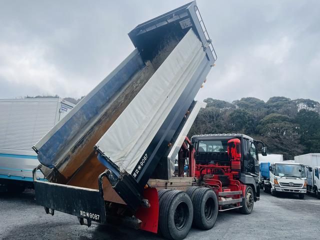 MITSUBISHI FUSOU SUPER GREAT 2013