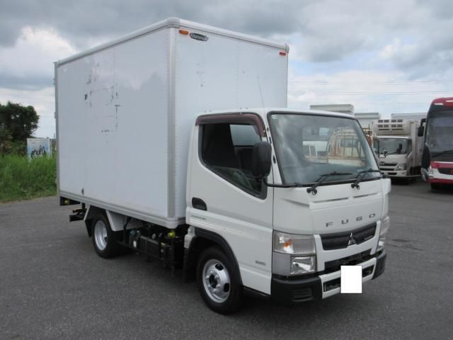 MITSUBISHI CANTER 2015