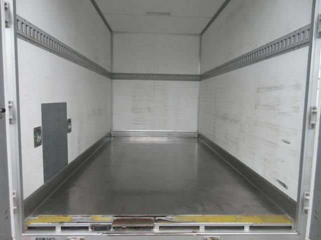 MITSUBISHI CANTER 2015