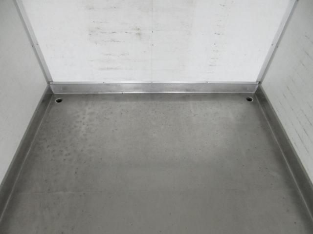 MITSUBISHI CANTER 2015