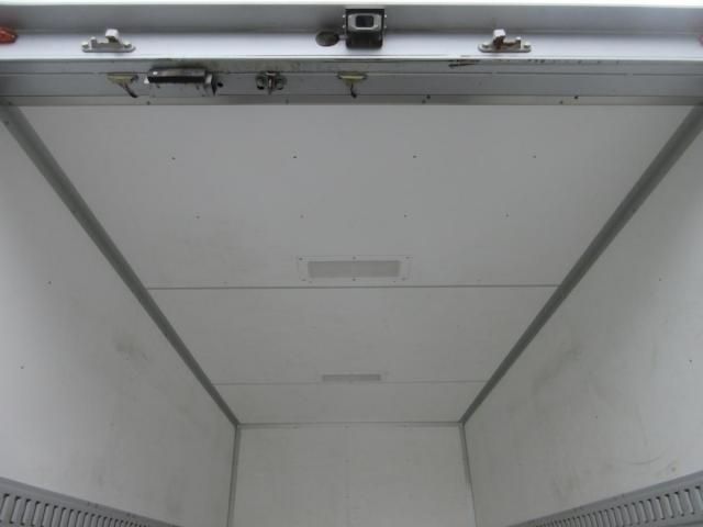 MITSUBISHI CANTER 2015