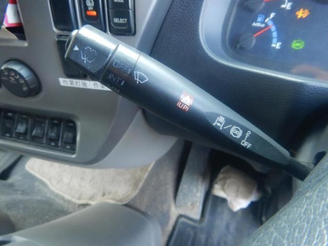 NISSAN DIESEL CONDOR 2014