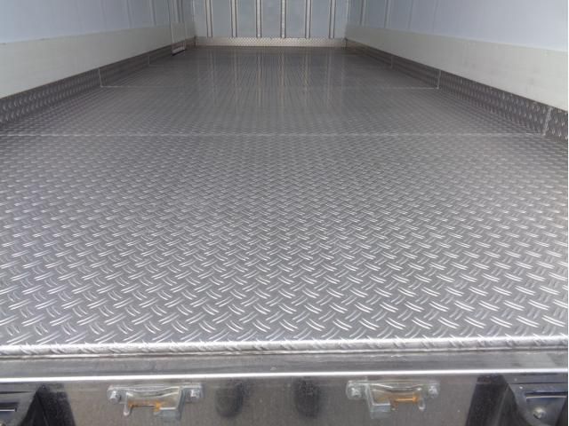 MITSUBISHI FUSOU FIGHTER 2022