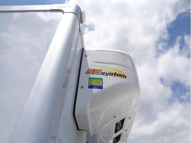 MITSUBISHI FUSOU FIGHTER 2022