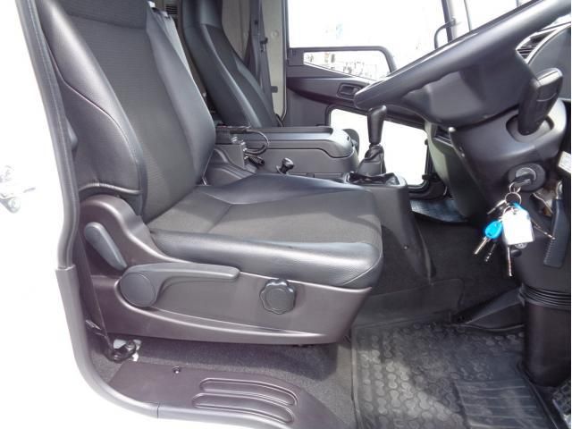 MITSUBISHI FUSOU FIGHTER 2022