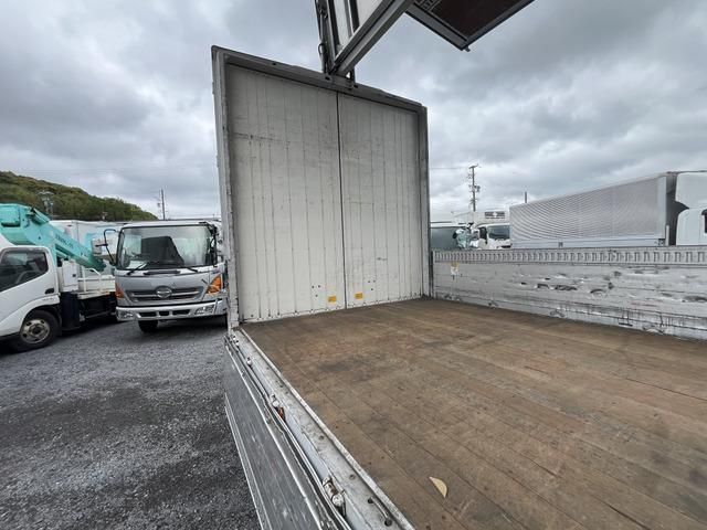 MITSUBISHI FUSOU FIGHTER 2016