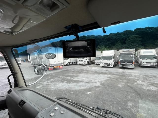 MITSUBISHI FUSOU FIGHTER 2016