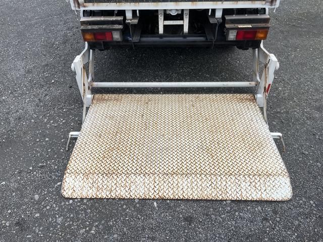 MITSUBISHI CANTER 2015