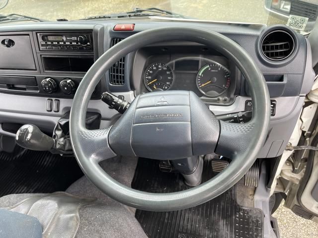 MITSUBISHI CANTER 2015