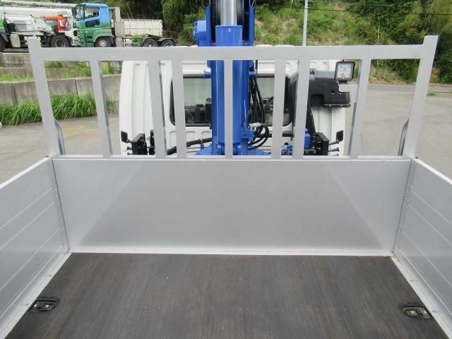 MITSUBISHI FUSOU FIGHTER 2024