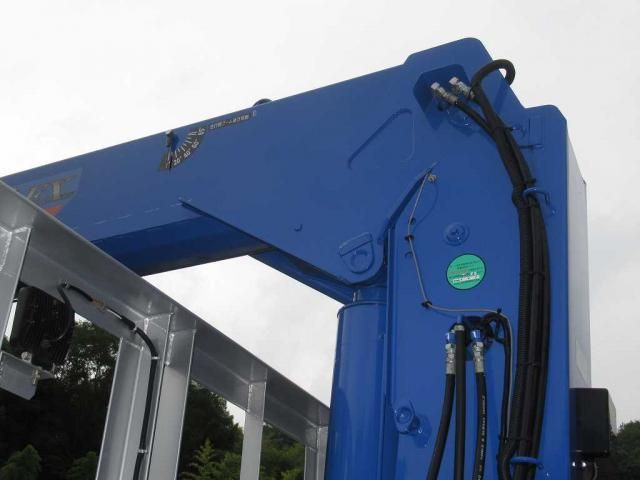 MITSUBISHI FUSOU FIGHTER 2024