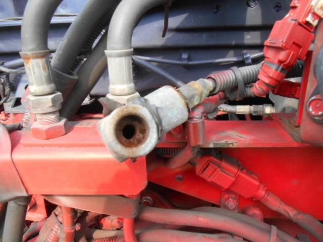 MITSUBISHI FUSOU SUPER GREAT 2015