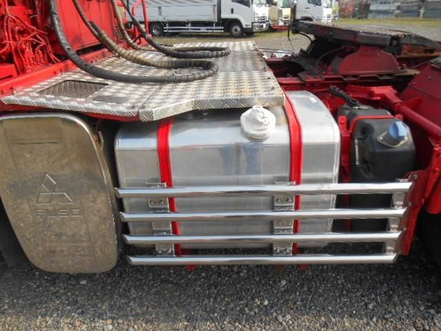 MITSUBISHI FUSOU SUPER GREAT 2015