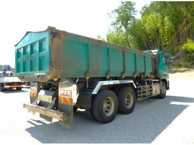 MITSUBISHI FUSOU SUPER GREAT 2018