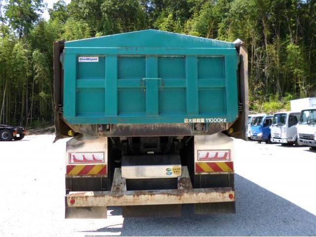 MITSUBISHI FUSOU SUPER GREAT 2018