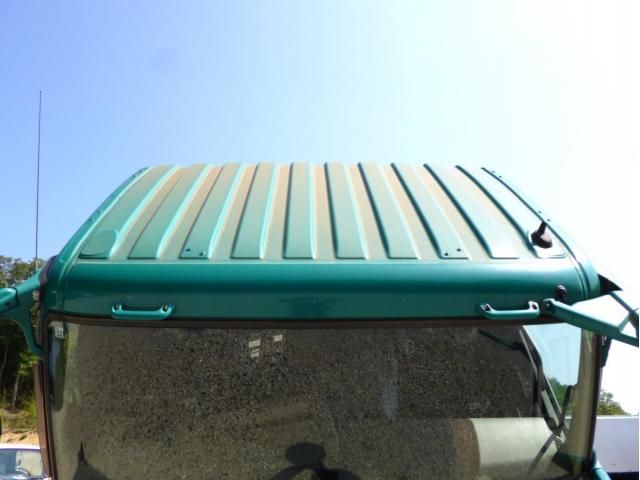 MITSUBISHI FUSOU SUPER GREAT 2018