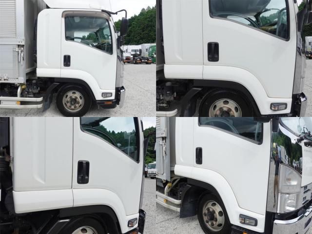 ISUZU FORWARD 2014