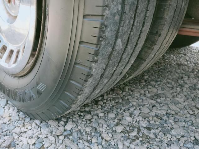 MITSUBISHI CANTER GUTS 2006