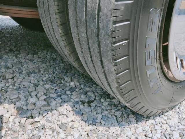 MITSUBISHI CANTER GUTS 2006